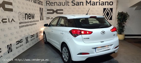 Hyundai i20 Klass - Madrid