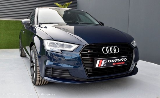 Audi A3 Sportback Black line 30 TDI Matrix, Virtual Cockpit, CarPlay, Android Auto - Beniajan