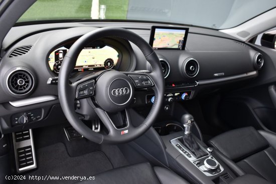 Audi A3 Sportback Black line 30 TDI Matrix, Virtual Cockpit, CarPlay, Android Auto - Beniajan