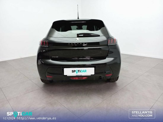 Peugeot 208  PureTech 73kW (100CV) EAT8 Allure Pack - Sant Boi de Llobregat