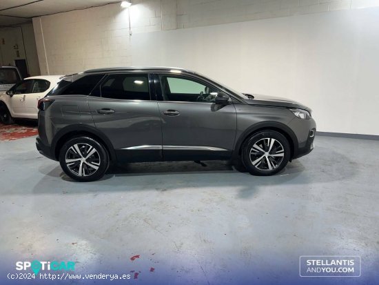 Peugeot 3008  1.2 PureTech 96KW S&S  EAT8 GT Line - Sant Feliu de Llobregat