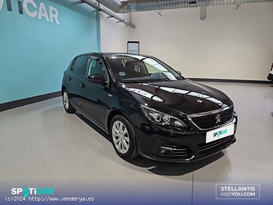 Peugeot 308  5p  1.2 PureTech 96KW (130CV) S&S Style - Barcelona