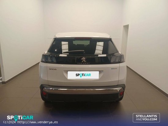 Peugeot 3008  225 e-EAT8 Allure Pack - Zaragoza