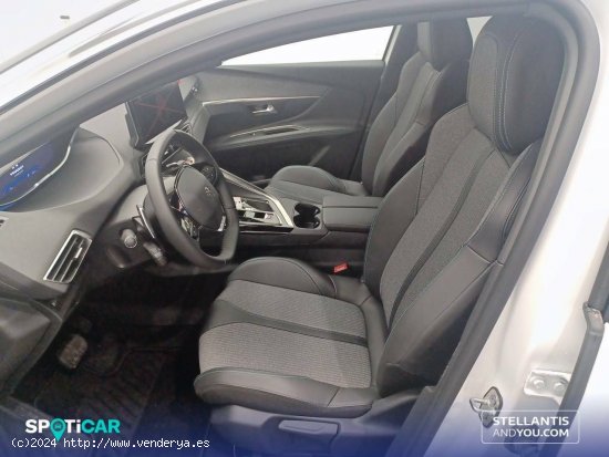 Peugeot 3008  225 e-EAT8 Allure Pack - Zaragoza