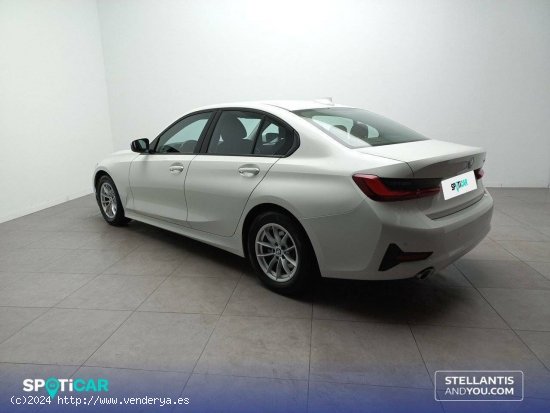 BMW Serie 3  318d Auto. - - Vigo