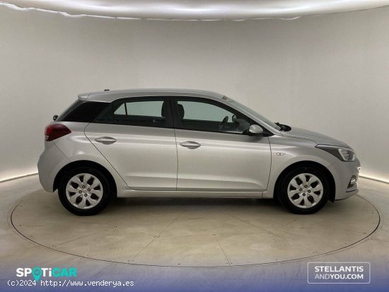 Hyundai i20  1.2 MPI 55kW (75CV) Essence - Ourense