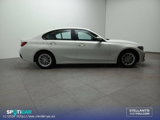 BMW Serie 3  318d Auto. - - Vigo