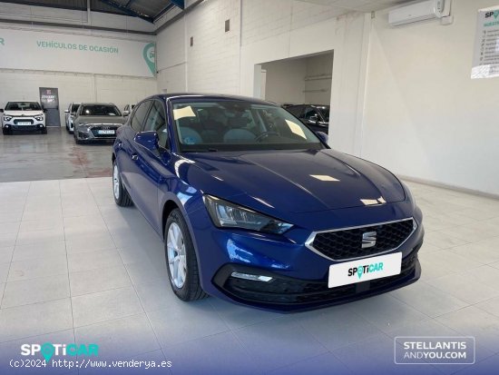 Seat Leon  1.0 eTSI 81kW DSG-7 S&S Style - Almería