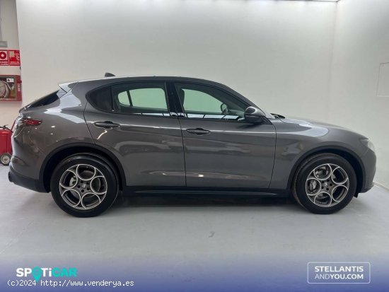 Alfa Romeo Stelvio  2.2 Diesel 118kW (160CV)  RWD Sprint - Sevilla