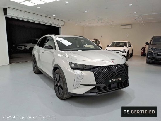 DS Automobiles DS 7 Crossback  E-TENSE 225 PERFORMANCE LINE - València