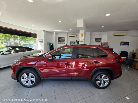 Toyota Rav4 220 H Luxury 2WD - Madrid