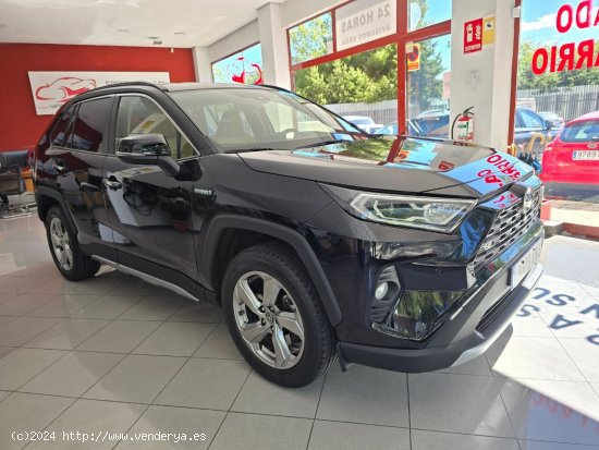 Toyota Rav4 220 H Luxury 2WD - Madrid