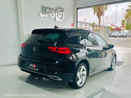 Volkswagen Golf GTE 1.4 Hybrid 245 CV enchufable - Benalup