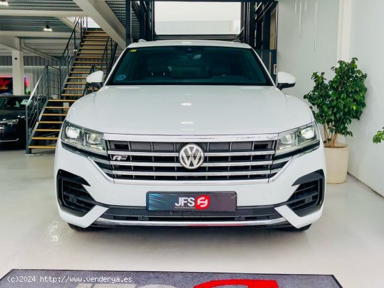 Volkswagen Touareg R Line 3.0 TDI V6 230 CV 4Motion - Benalup