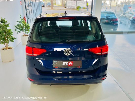 Volkswagen Touran 1.6 TDI 115 CV - Benalup