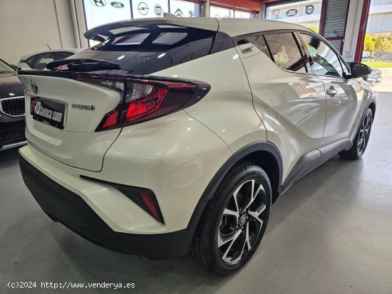 Toyota C-HR 1.8 125H ADVANCE 5 PUERTAS - CUENCA