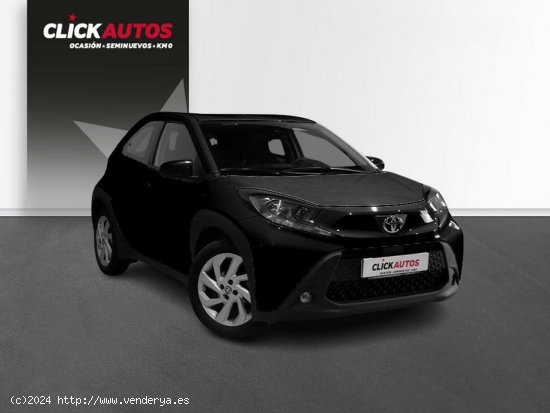 Toyota Aygo X Cross 1.0 72CV Play - Málaga