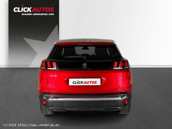 Peugeot 3008 1.2 Puretech 130CV Allure Pack - Málaga