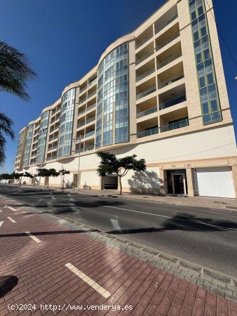 Impresionante propiedad con vistas al mar. Lujoso Dúplex. - Arrecife