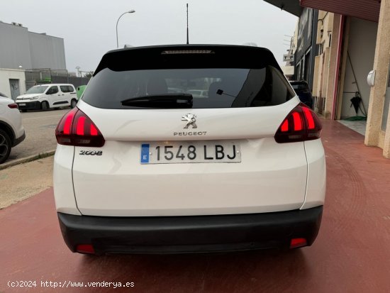 Peugeot 2008 Signature BlueHDi 100 S&S 5 Vel. MAN - Alzira