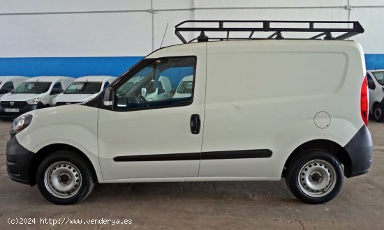 Fiat Doblo Cargo 1.3 95cv - Foios