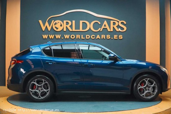 Alfa Romeo Stelvio 2.2 Diesel 140kW (190cv) SPRINT AWD - Granada