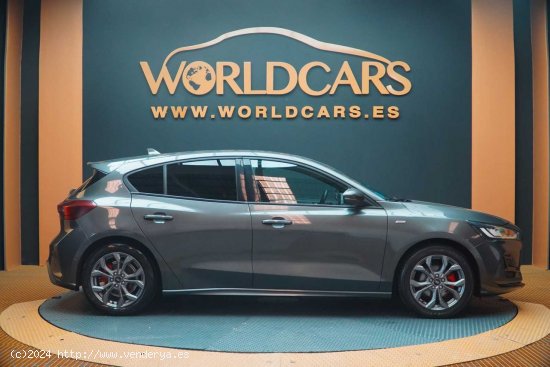 Ford Focus 1.0 Ecoboost 92kW ST-Line - Granada