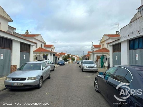 DUPLEX EN RECAS ¡¡VIVIENDA OKUPADA, NO SE PUEDE VISITAR!!