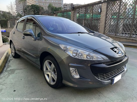 Peugeot 308 1.6 TURBO 150 CV SPORT PLUS CUERO TECHO - Barcelona