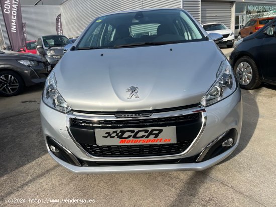 Peugeot 208 1.2  ALLURE 5P - Granollers