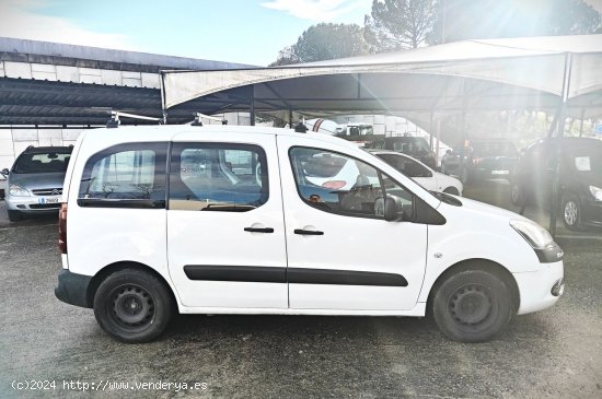 Citroën Berlingo 1.6 HDI 75 TONIC 4P - Cornella de Terri