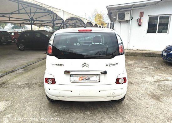 Citroën C3 Picasso 1.6 VTi EXCLUSIVE - Cornella de Terri