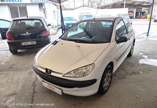  Peugeot 206 1.4 HDI LOOK 70 - Cornella de Terri 