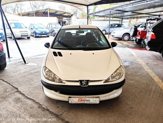 Peugeot 206 1.4 HDI LOOK 70 - Cornella de Terri