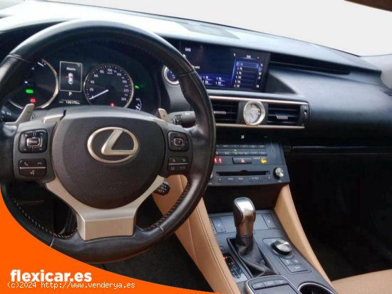 Lexus RC 2.5 300h Executive Navigation - Santander