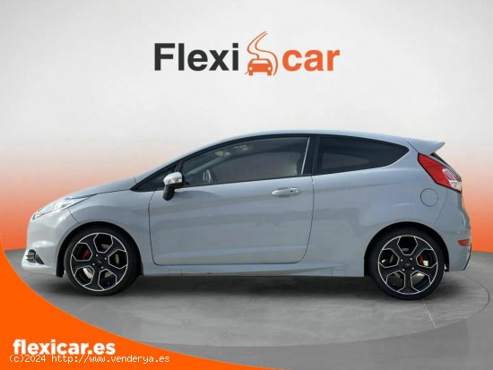 Ford Fiesta 1.6 EcoBoost 200cv ST200 3p - 3P (2016) - Olías del Rey