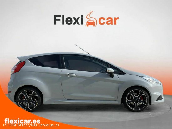 Ford Fiesta 1.6 EcoBoost 200cv ST200 3p - 3P (2016) - Olías del Rey