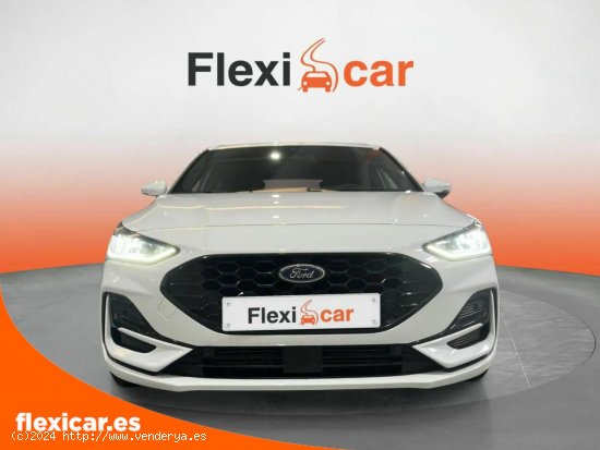 Ford Focus 1.0 Ecob. MHEV 92kW ST-Line Design SIP - Alcalá de Guadaíra