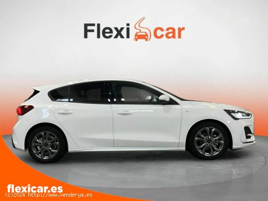 Ford Focus 1.0 Ecob. MHEV 92kW ST-Line Design SIP - Alcalá de Guadaíra