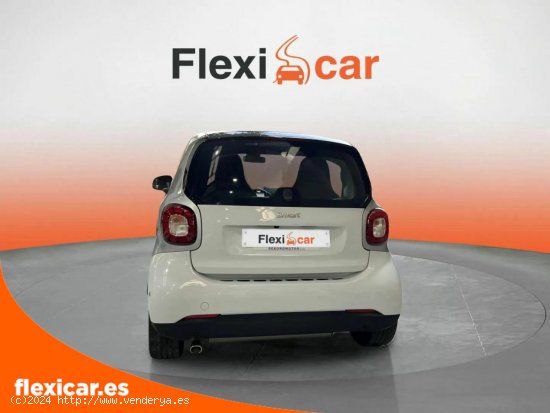 Smart Fortwo 0.9 66kW (90CV) COUPE - Sabadell