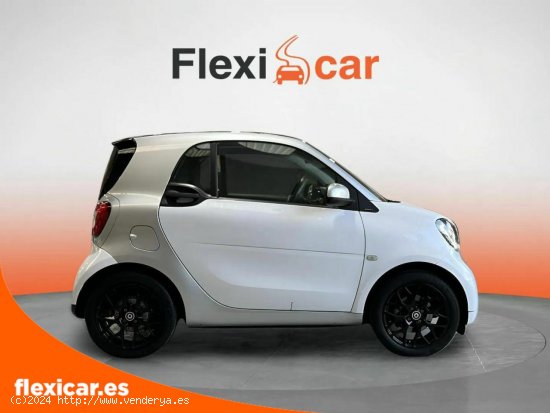 Smart Fortwo 0.9 66kW (90CV) COUPE - Sabadell