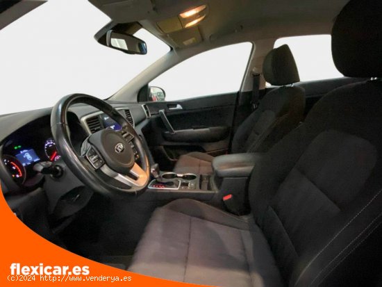 Kia Sportage 1.6 MHEV Business DCT 100kW (136CV) 4X2 - Pamplona