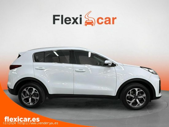 Kia Sportage 1.6 MHEV Business DCT 100kW (136CV) 4X2 - Cáceres