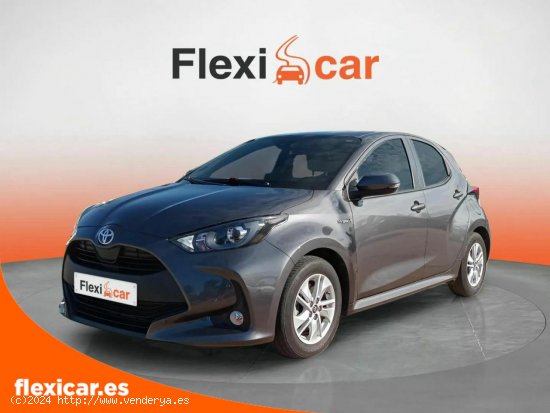 Toyota Yaris 1.5 120H Active Tech - Girona