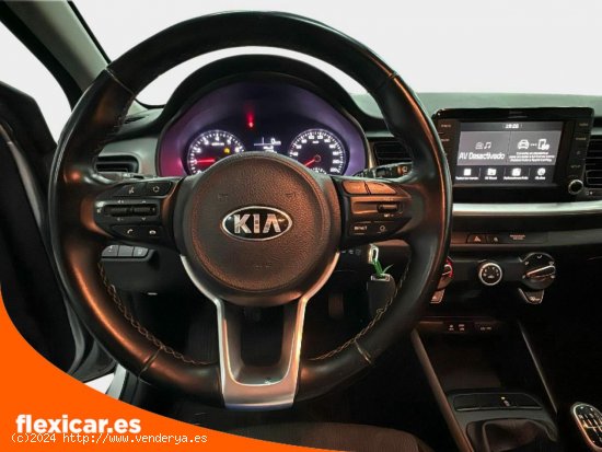 Kia Stonic 1.0 T-GDi 74kW (100CV) Black Edition - Cáceres