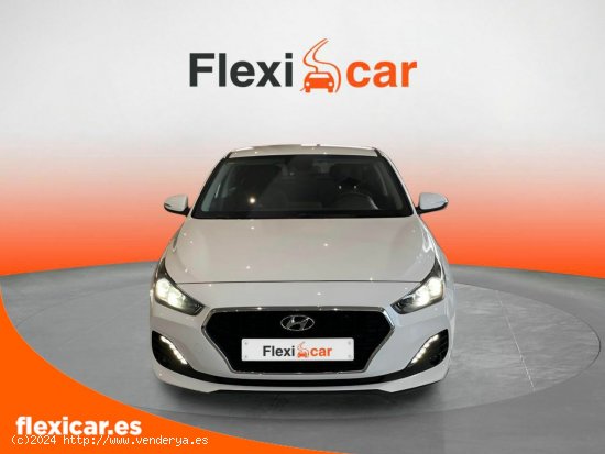 Hyundai i30 1.0 TGDI Klass Max Fastback - Santiago de Compostela