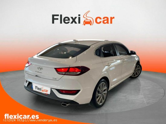 Hyundai i30 1.0 TGDI Klass Max Fastback - Santiago de Compostela