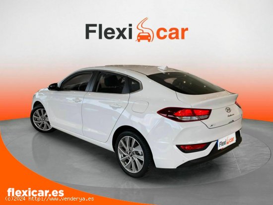 Hyundai i30 1.0 TGDI Klass Max Fastback - Santiago de Compostela