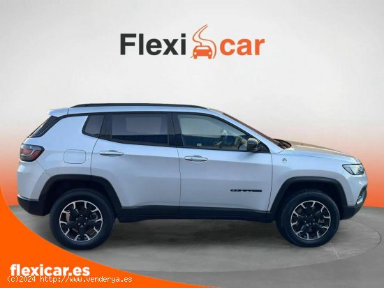 Jeep Compass 1.3 PHEV 177kW (240CV) Trailhawk AT AWD - Pinto