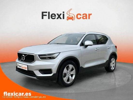 Volvo XC40 2.0 D4 AWD Momentum Auto - Olías del Rey